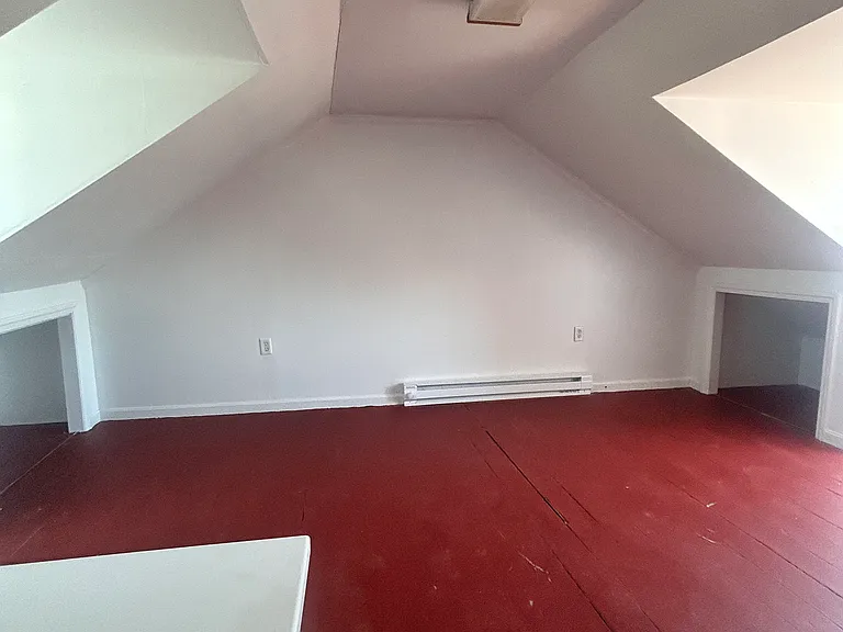 349 Miller St #1 — Photo 9
