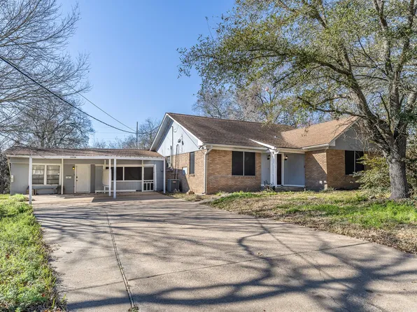 1425 15th St, Huntsville, TX 77340