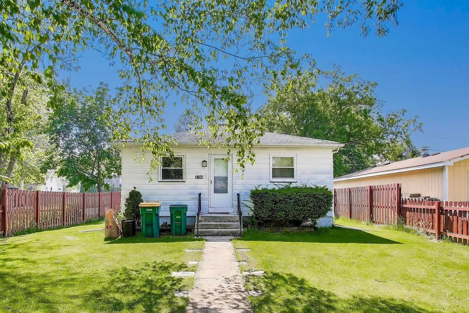 3104 Elizabeth Ave photo 1