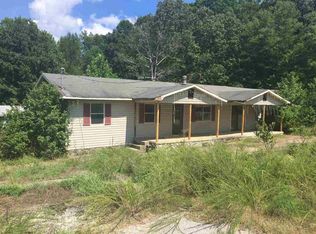 202 Mamie Gault Rd, Jonesville, SC 29353