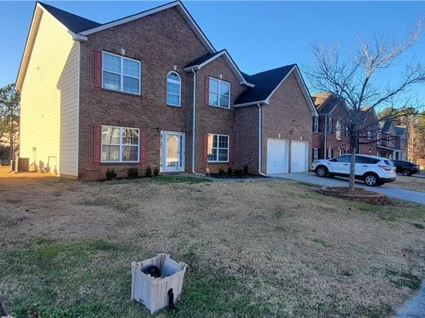 4927 Burberry Way, Fairburn, GA 30213
