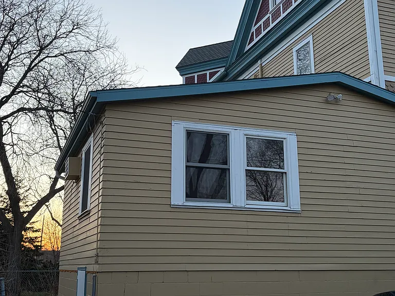 1306 Main St — Photo 6