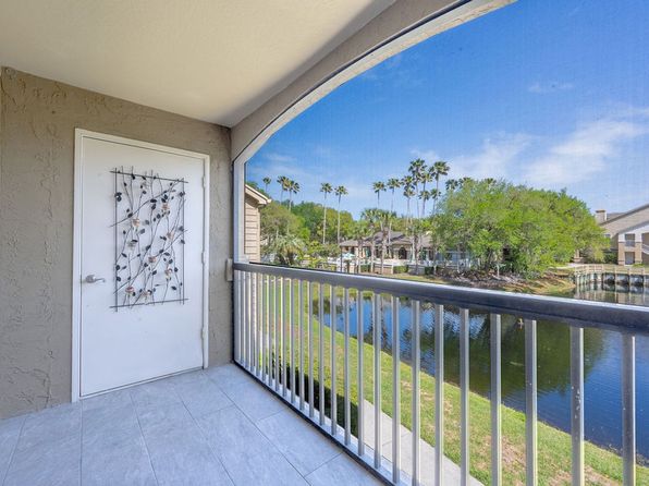 19 Arbor Club Dr Unit 211