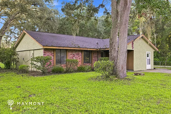 3 bed, 2.0 bath, 1252 sqft, $1,645 — Photo 2