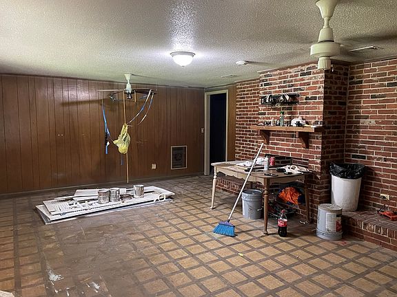 5th image of 320 Pleasure Lake Ln