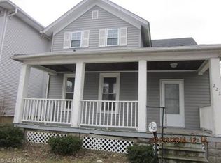 222 5th St, Elyria, OH 44035
