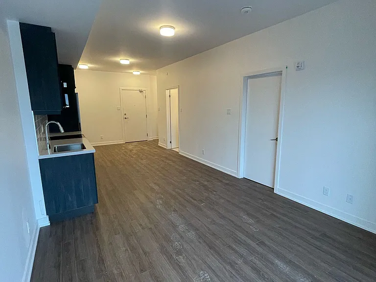 55 Clarington Blvd #911 — Photo 2