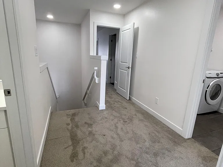 740 Daniels Way SW — Photo 11