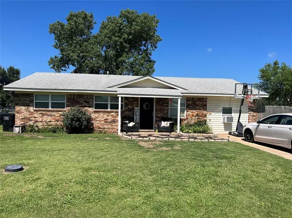 408 Tucker Pl, Covington, OK 73730