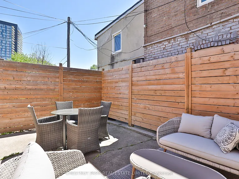 1341 Dupont St — Photo 34
