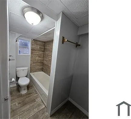 Studio, 700 sqft, $900 — Photo 2