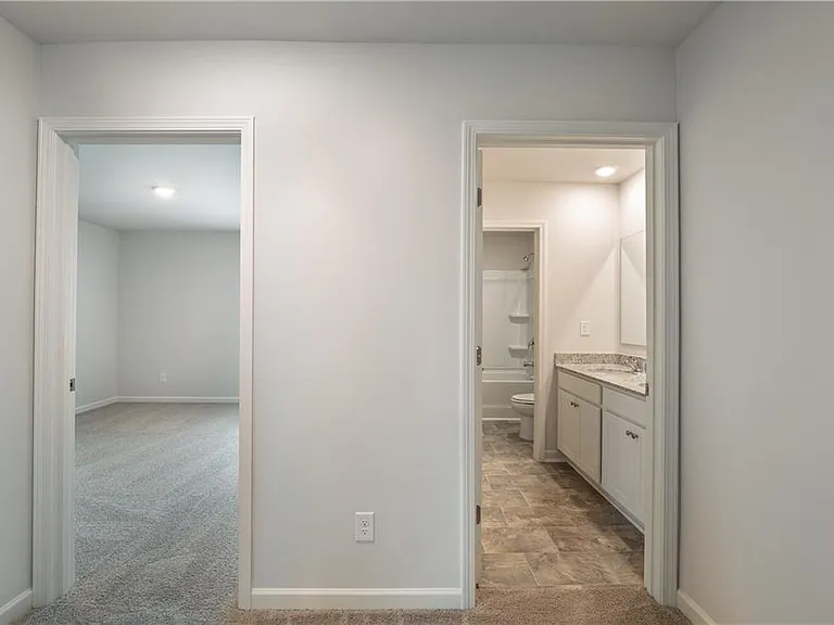 74 Grove Springs Ct SE — Photo 27