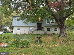 372 Eckman Rd, Lancaster, PA 17603