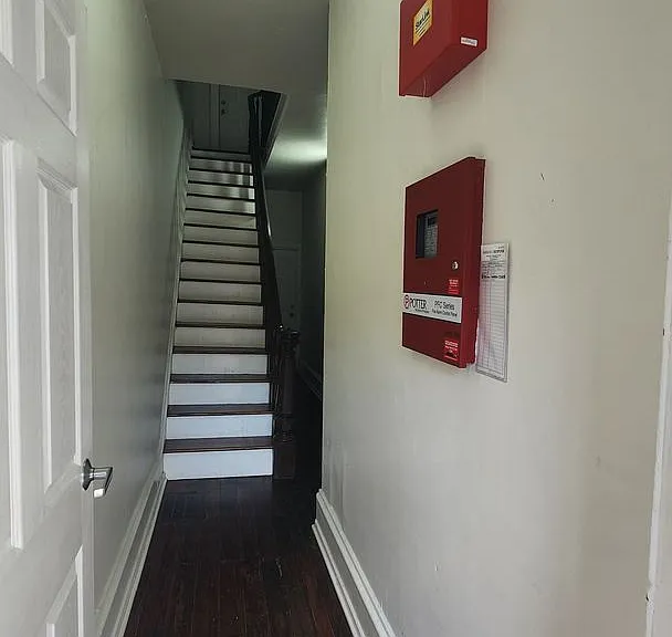 4639 Umbria St #2R — Photo 6