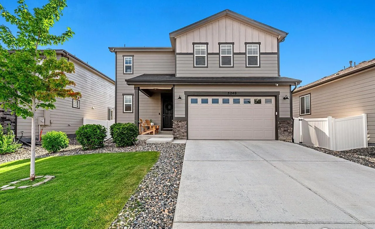 5240 Osbourne Dr — Photo 2