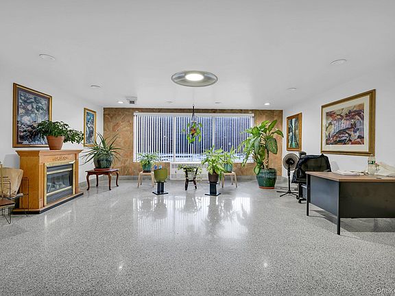 3rd image of 814 B Unit 1E Tilden Street #1 E