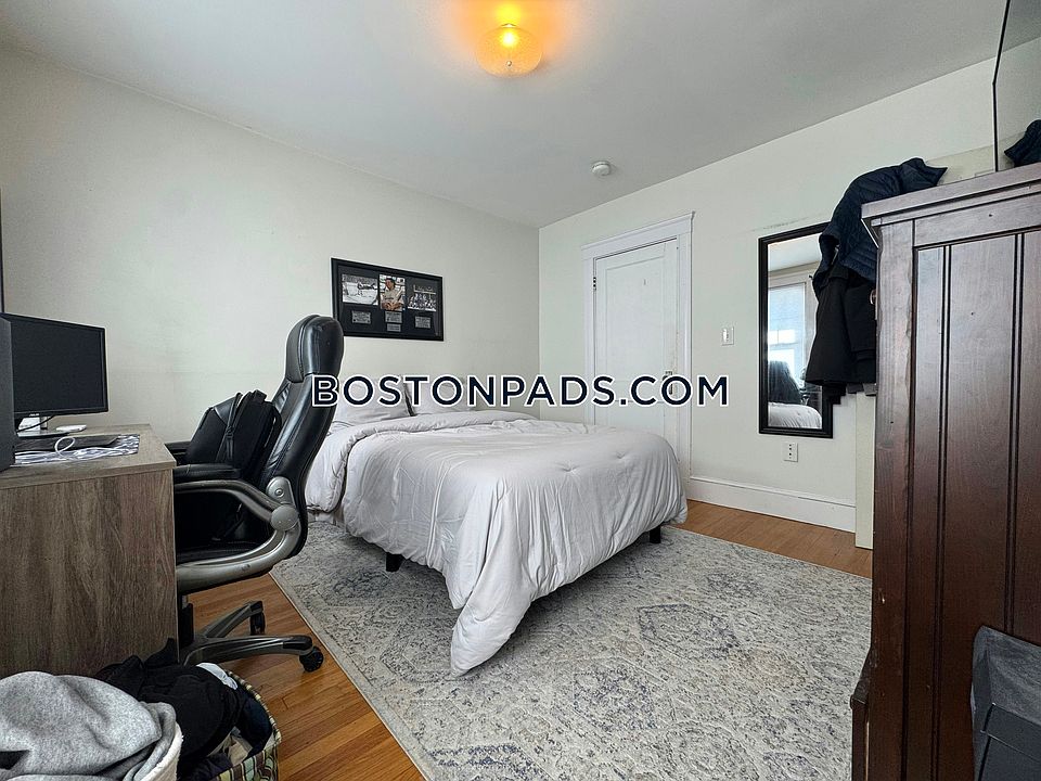 1st image of 138 Nonantum St #1