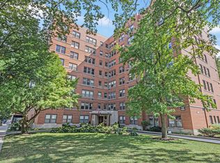 1585 Ridge Ave APT 502, Evanston, IL