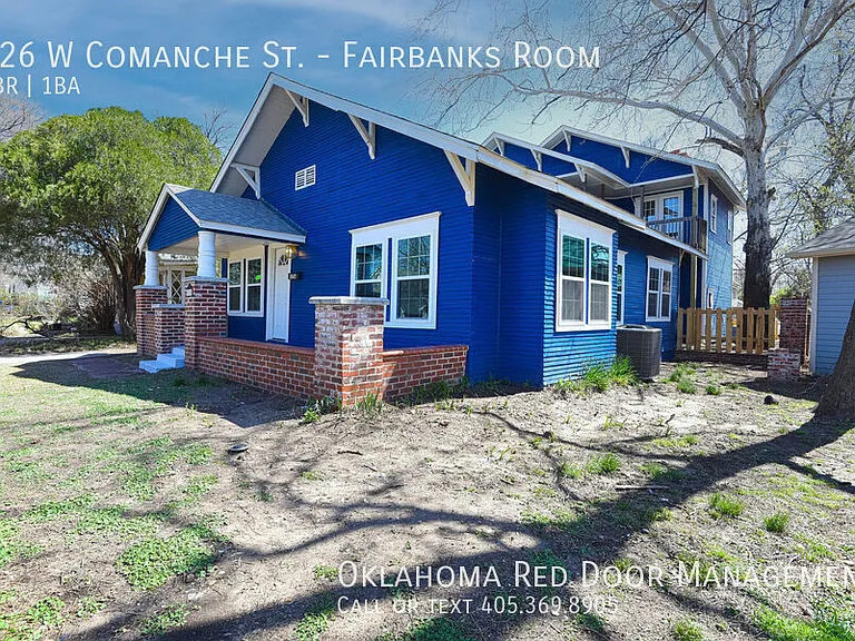 526 W Comanche St — Photo 17