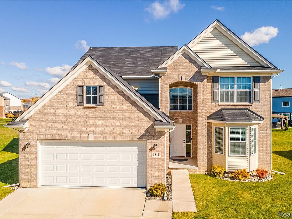 1st image of 6811 Chandler Dr