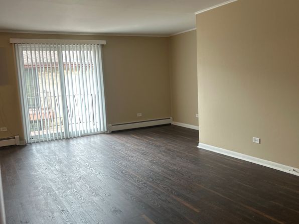 6049-53 W 64th Pl #8, Chicago, IL 60638