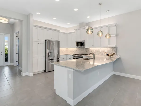 28616 Lobos Cir, Bonita Springs, FL 34135