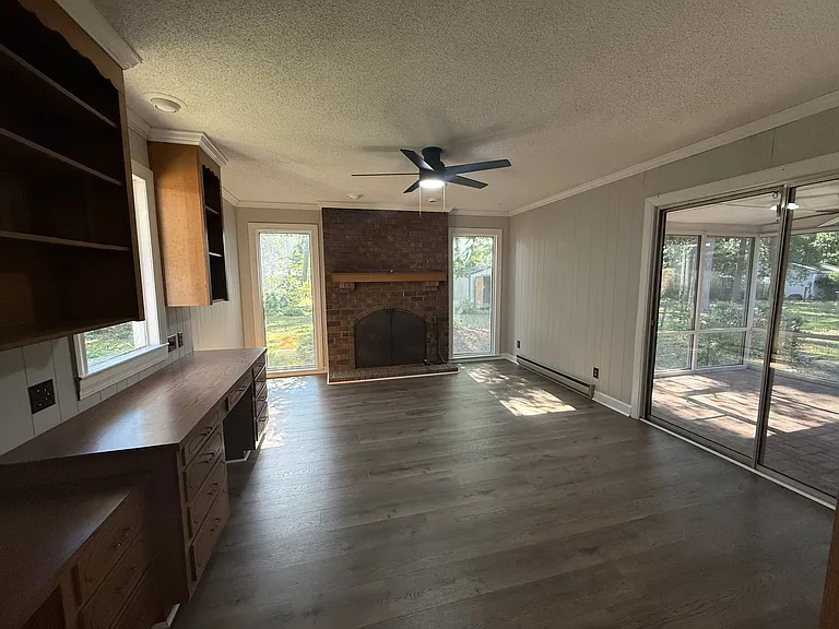 207 Belvedere Dr — Photo 5