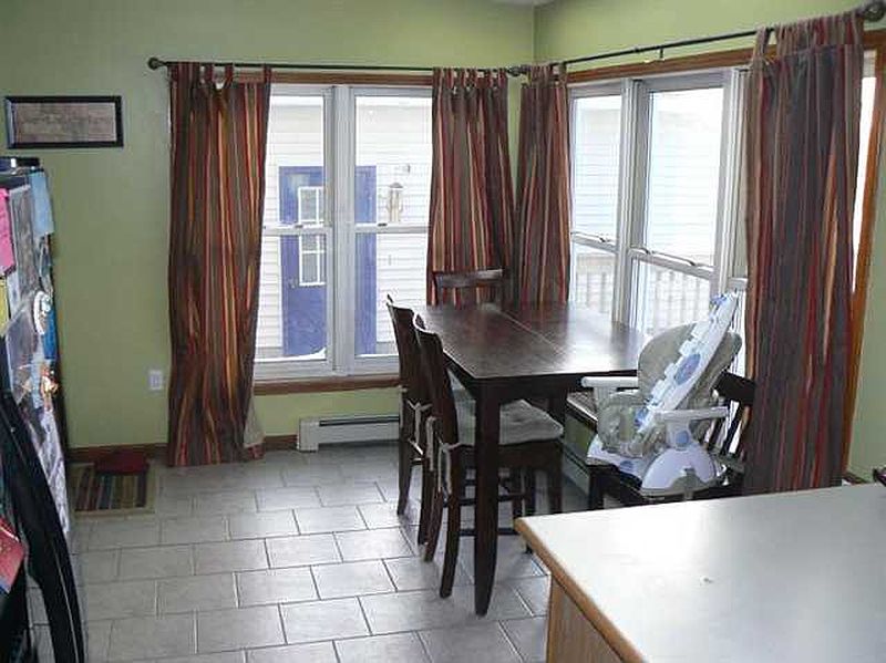 4th image of 769 GROVESIDE Road