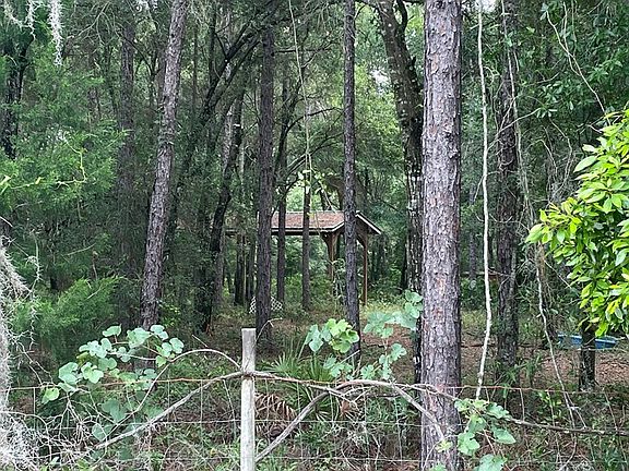 2nd image of 12681 NE County Road 351