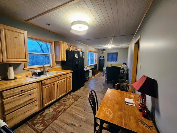 445 Elk Lake Resort Rd #515, Owenton, KY 40359