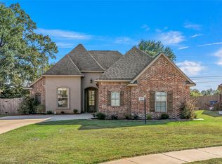 1004 Green Wood Cir, Haughton, LA 71037