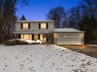 18971 Eldorado Pl, Lathrup Village, MI