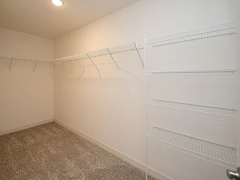 19527 Shadow Ridge Dr — Photo 42