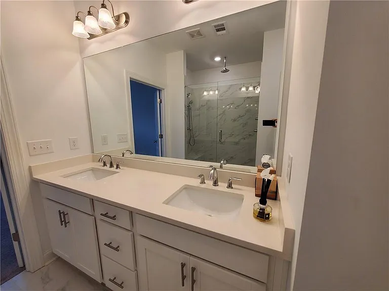 3220 Bennett Creek Ln — Photo 9