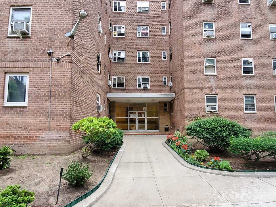 1st image of 4465 Kissena Blvd APT 3B