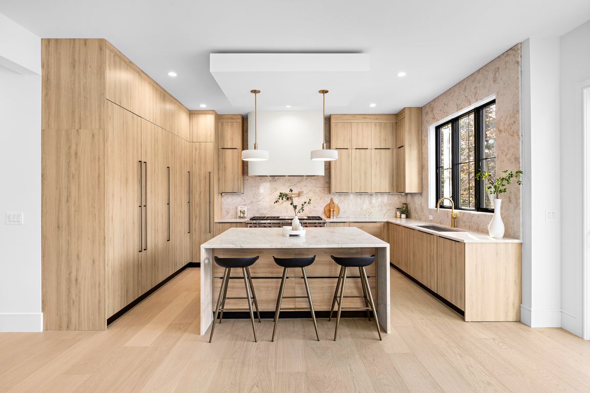 next background image