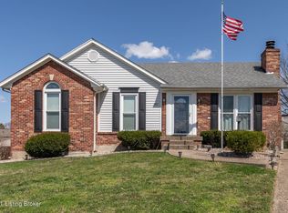 7407 Covey Pl, Louisville, KY 40291