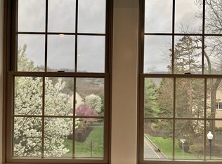 5302 Rio Vista Dr #5302, Mahwah, NJ 07430