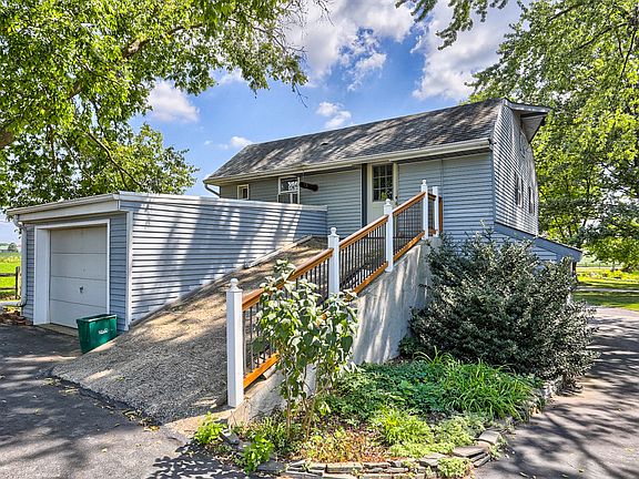 Ramp to workshop and 3rd bay