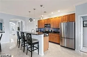 2 bed, 2.0 bath, 1674 sqft, $2,100 — Photo 2