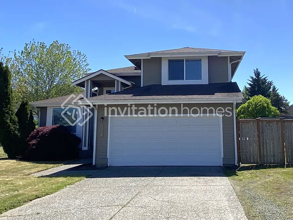 3928 15th Ave SE