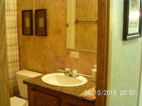 2nd image of 4049 Riverview Cir