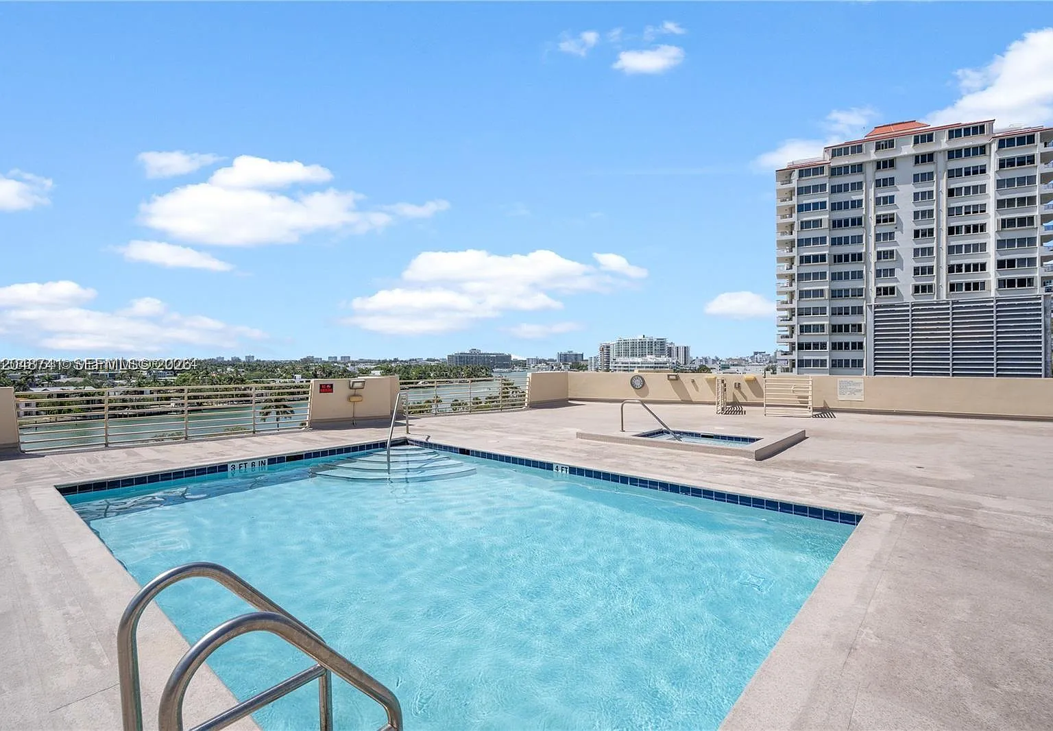 1 bed, 939 sqft, $2,600 — Photo 1