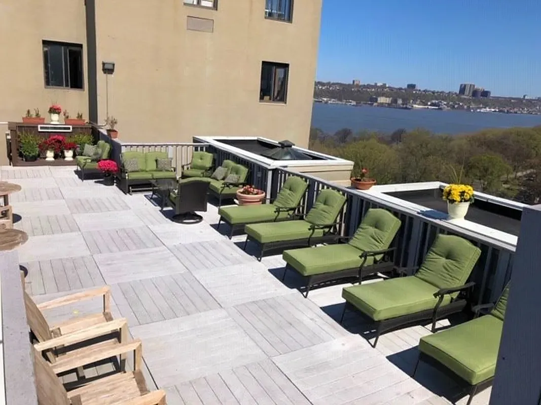 323 West 96th Street — Photo 1