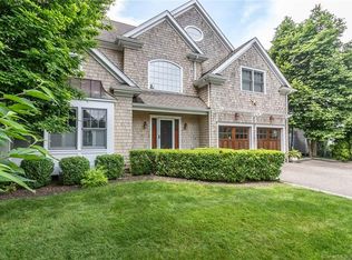 21 Westfair Dr, Westport, CT 06880
