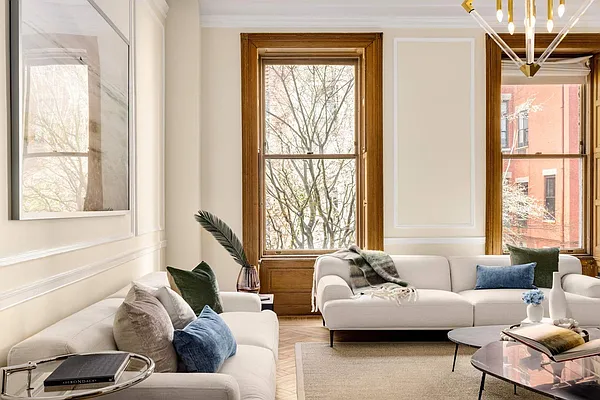 Rented by Sotheby's International Realty | media 4