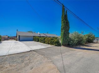 18067 Yucca St, Hesperia, CA 92345