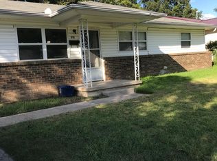 916 Williams St, Ada, OK 74820