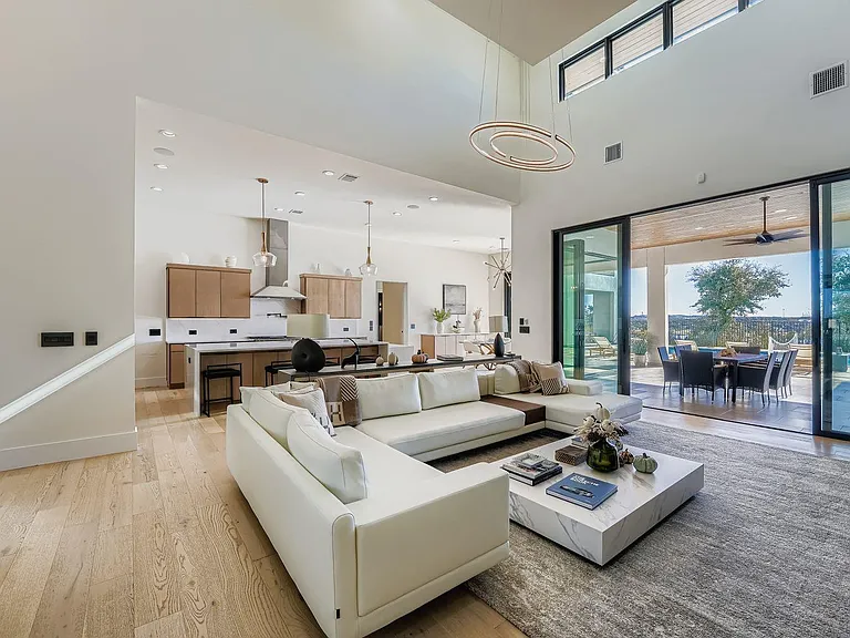 6412 Lantern View Dr — Photo 13