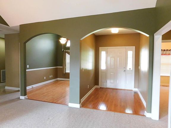 5th image of 107 Gardenwood Ct